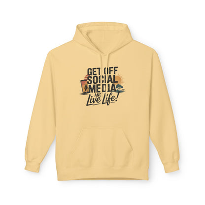 GET OFF SOCIAL MEDIA AND LIVE LIFE
